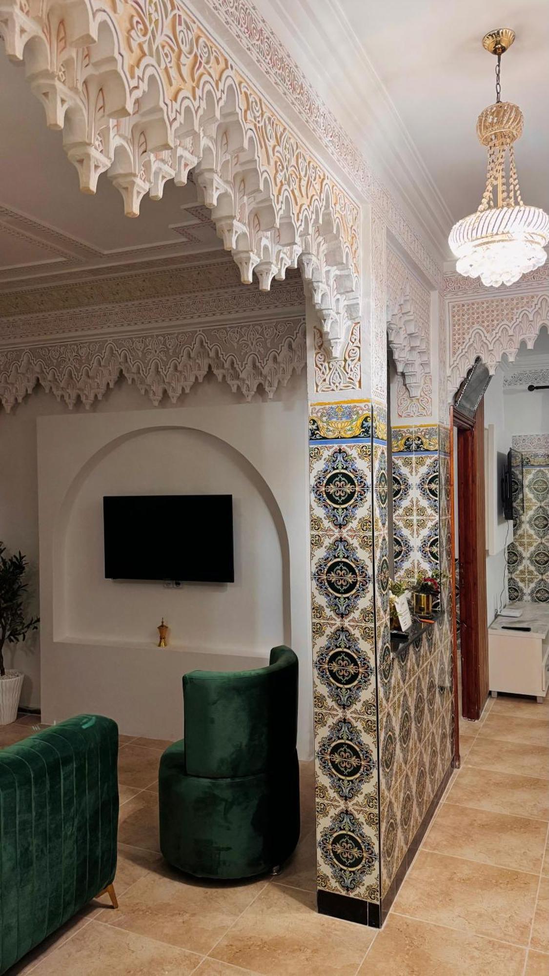 Appartement Near To Airport 262 Avenue El Khalij 2 Bedroom Marrákes Kültér fotó